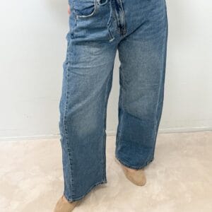 Adoro Jeans ze sznurkiem