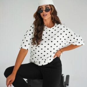 Bluza w grochy na krótki rękaw
